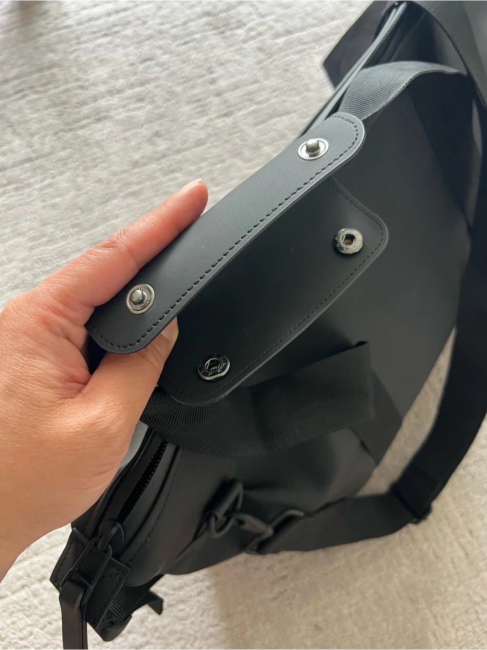 Rains Hilo Weekend Bag